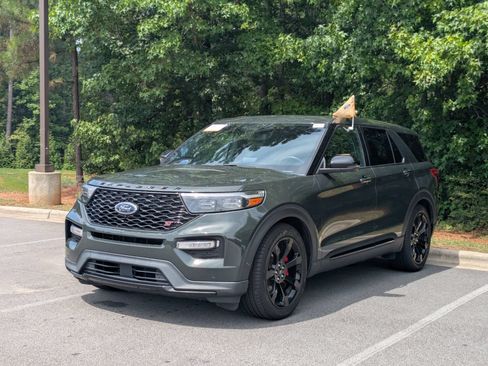Certified 2022 Ford Explorer ST w/ Equipment Group 401A AWD/4WD image 6