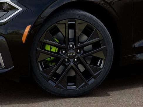 New 2026 Kia K5 GT image 9