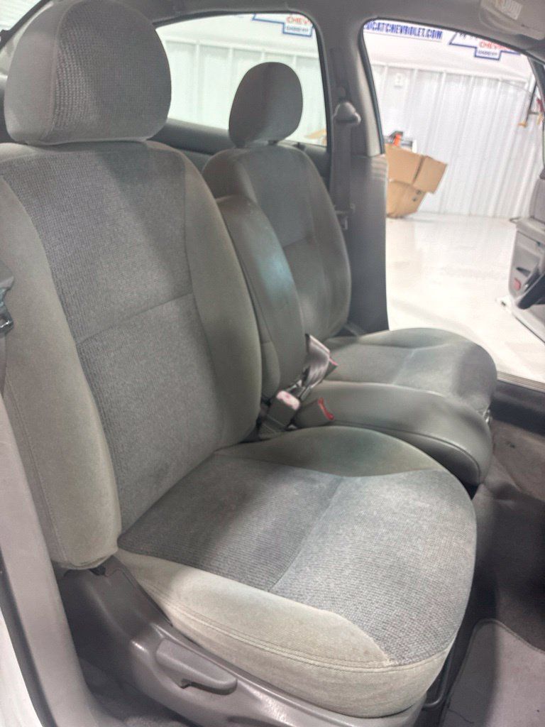 Used 2002 Ford Taurus SE FWD image 22