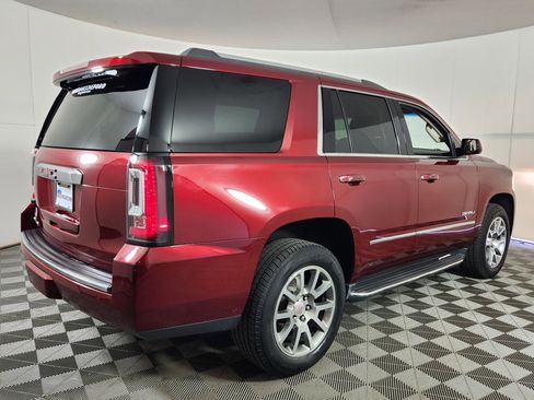 Used 2018 GMC Yukon Denali AWD/4WD image 7