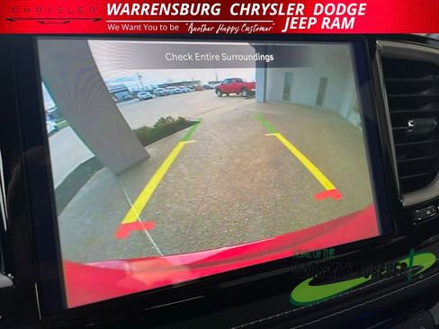 New 2026 Chrysler Pacifica Select w/ S Appearance Package image 36