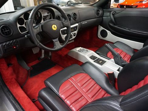 Used 2000 Ferrari 360 Spider RWD image 2