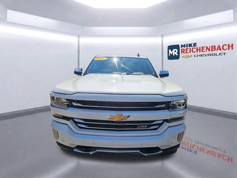 Used 2018 Chevrolet Silverado 1500 LTZ Z71 w/ LTZ Plus Package AWD/4WD image 9