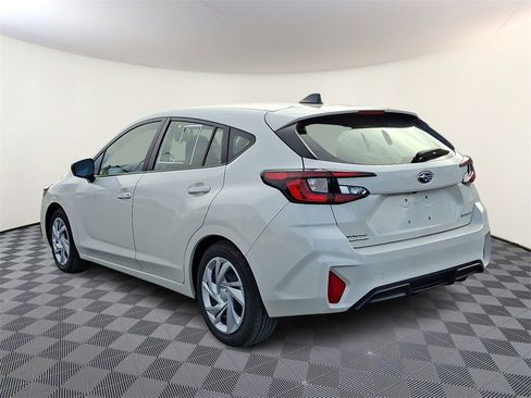 Used 2024 Subaru Impreza 2.0i image 7
