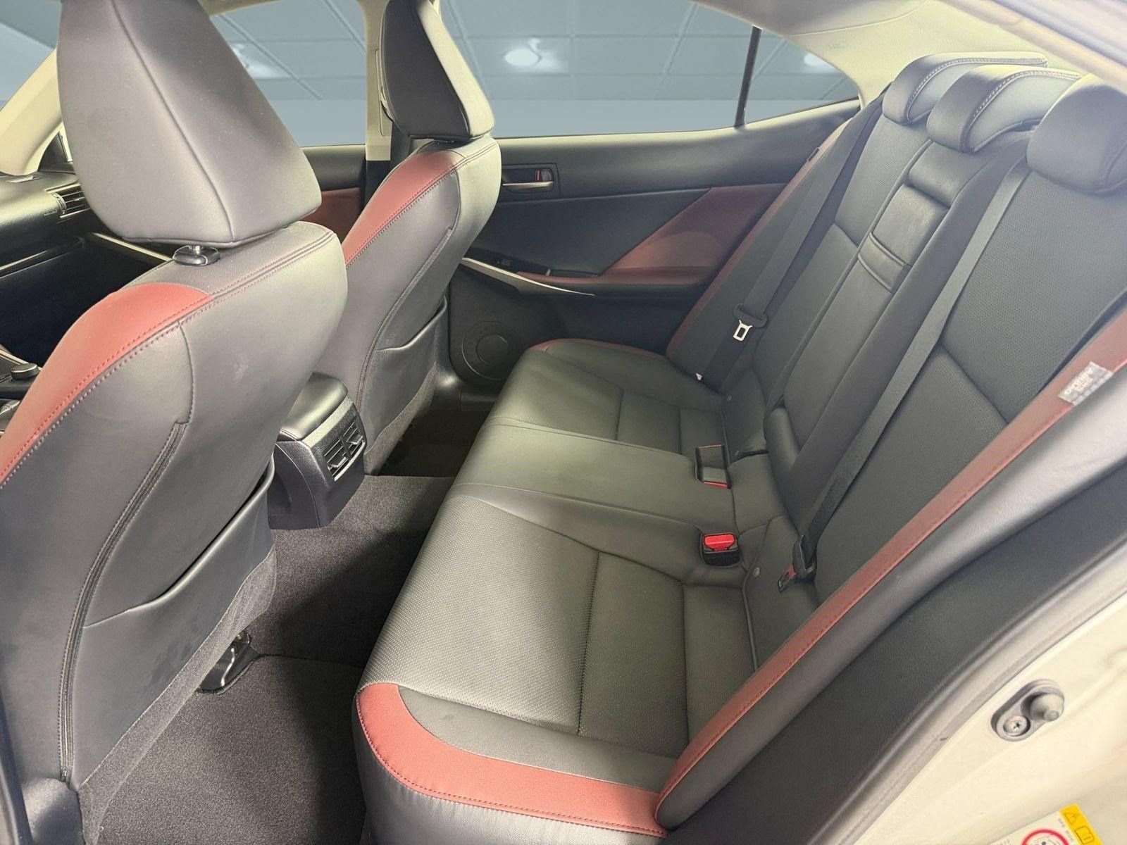 Used 2019 Lexus IS 300 w/ Premium Package RWD image 22