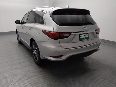 Used 2019 INFINITI QX60 Luxe w/ Essential Package FWD image 6