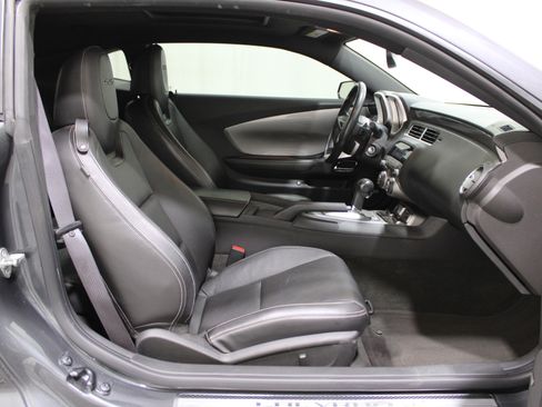 Used 2010 Chevrolet Camaro SS w/ RS Package image 27