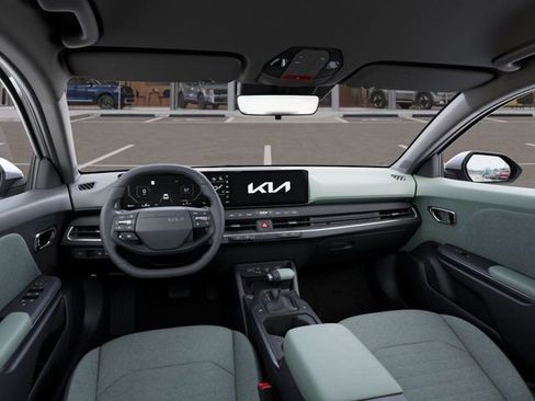 New 2025 Kia K4 EX image 14