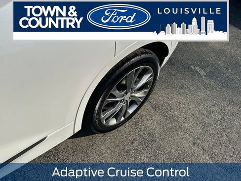 Used 2021 Chevrolet Blazer Premier w/ Driver Confidence II Package AWD/4WD image 13