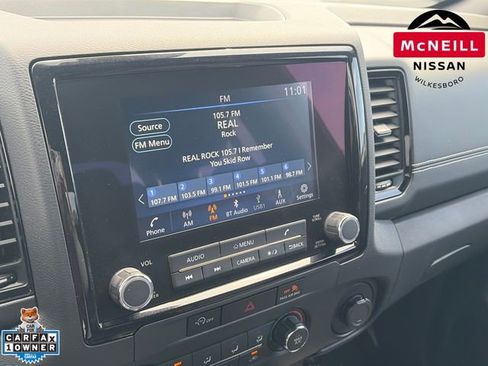 Used 2023 Nissan Frontier SV w/ Midnight Edition Package AWD/4WD image 21