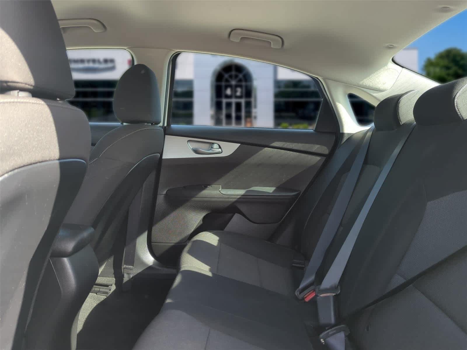 Used 2023 Kia Forte LXS w/ LXS Technology Package FWD image 29