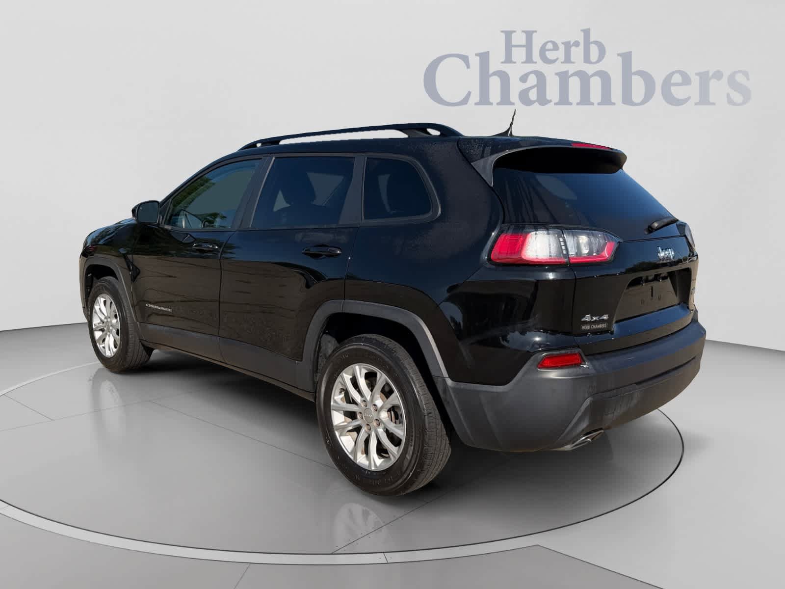 Used 2022 Jeep Cherokee Latitude Lux AWD/4WD image 3