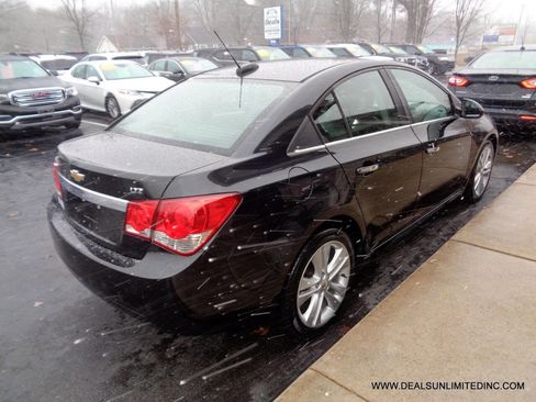 Used 2016 Chevrolet Cruze LTZ image 3