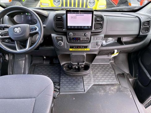 Used 2024 RAM ProMaster 3500 image 10