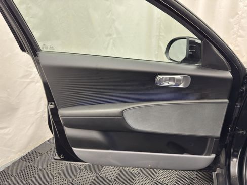 Used 2025 Hyundai Ioniq 6 SEL image 11