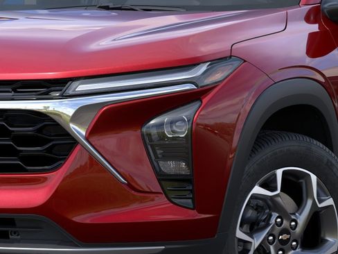 New 2026 Chevrolet Trax LT FWD image 11