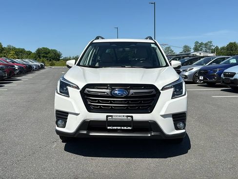 Certified 2023 Subaru Forester Limited AWD/4WD image 2