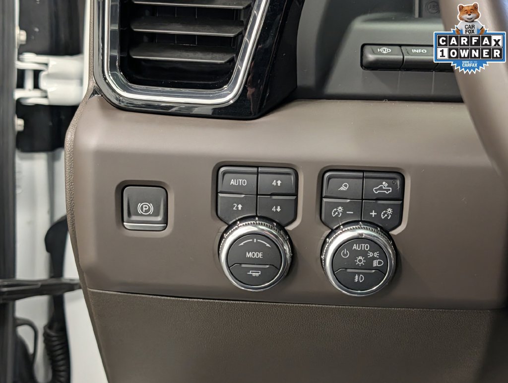 Used 2024 GMC Sierra 3500 Denali w/ Denali Reserve Package AWD/4WD image 24