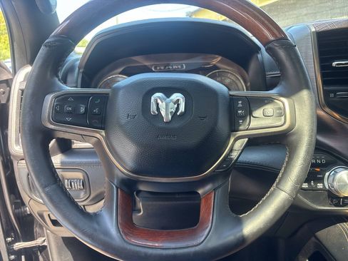Used 2019 RAM 1500 Limited AWD/4WD image 12