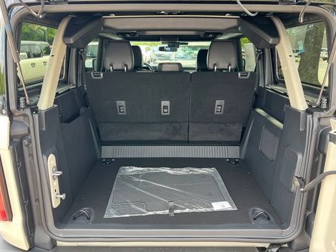 Used 2026 Ford Bronco Outer Banks AWD/4WD image 21