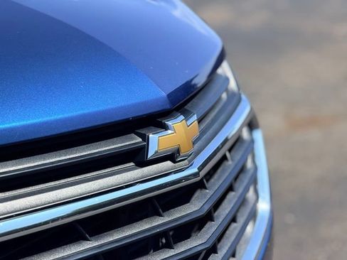 Used 2020 Chevrolet Equinox LT w/ Driver Convenience Package FWD image 30