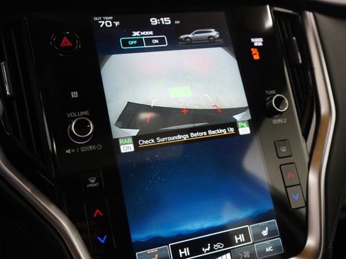 Used 2023 Subaru Outback Limited image 24