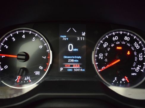 Used 2019 Toyota RAV4 LE w/ All Weather Liner Package AWD/4WD image 16