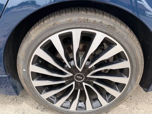 Used 2018 Lincoln MKZ Black Label w/ Technology Package FWD image 29