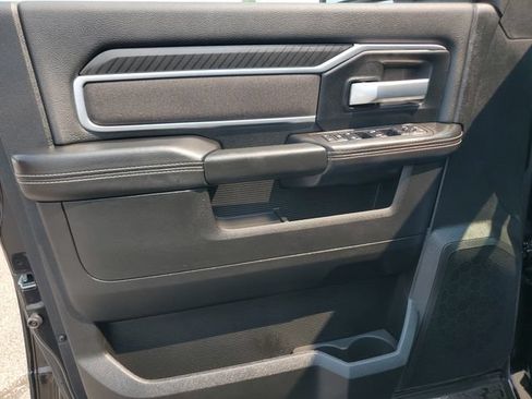 Certified 2025 RAM 2500 Big Horn AWD/4WD image 24