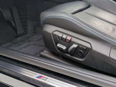 Used 2018 BMW M2 image 25