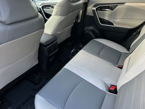 Certified 2021 Toyota RAV4 XLE Premium w/ Carpet Mat Package (TMS) image 11