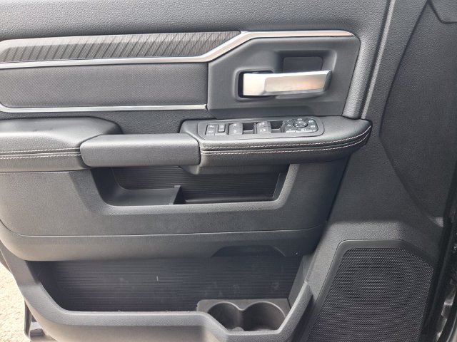 New 2027 RAM 3500 Big Horn AWD/4WD image 21