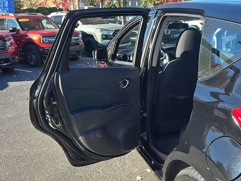 Used 2015 Nissan Versa Note SV image 26