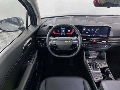 Used 2026 Kia Sportage EX w/ EX Panorama Roof Package FWD image 23