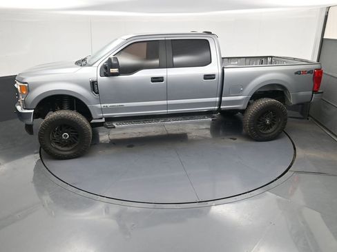 Used 2020 Ford F250 XL w/ STX Appearance Package image 36