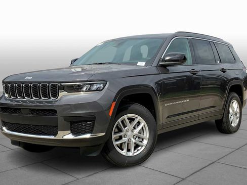 New 2025 Jeep Grand Cherokee L Laredo image 2