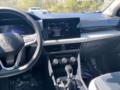 New 2026 Volkswagen Taos S AWD/4WD image 13