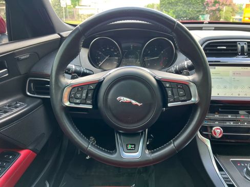 Used 2017 Jaguar XE R-Sport AWD/4WD image 22