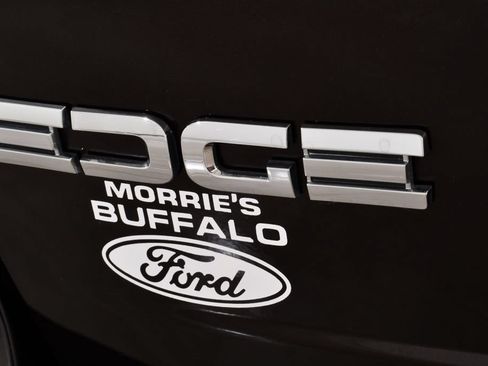Used 2013 Ford Edge SEL AWD/4WD image 23
