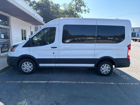 Used 2023 Ford Transit 150 Medium Roof RWD image 3