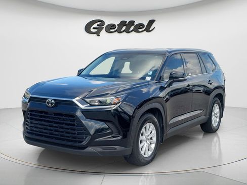 Certified 2024 Toyota Grand Highlander FWD image 1