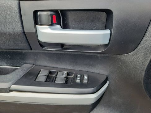 Used 2021 Toyota Tundra SR5 w/ SR5 Leather Package RWD image 26