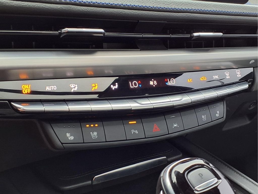 Used 2024 Cadillac XT4 Sport AWD/4WD image 21