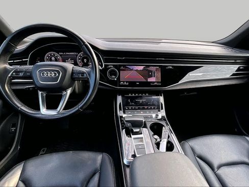 Used 2019 Audi Q8 Premium Plus w/ Premium Plus AWD/4WD image 14