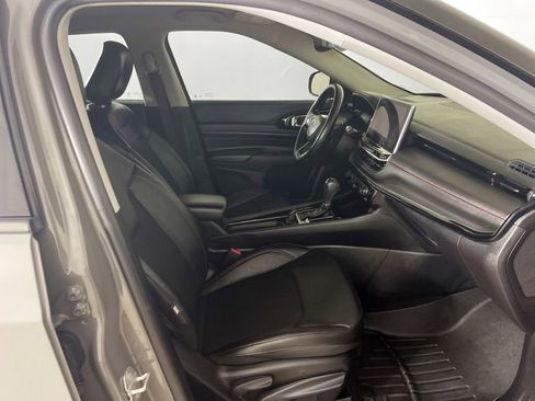 Used 2022 Jeep Compass Trailhawk w/ Trailhawk Convenience Group image 29