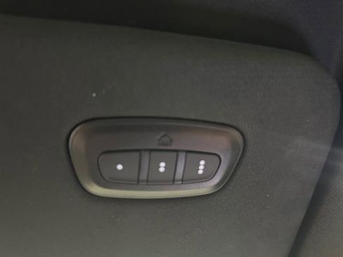 Used 2025 RAM 1500 Big Horn AWD/4WD image 37