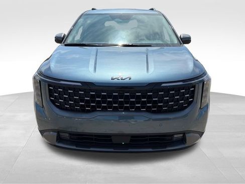 New 2027 Kia Carnival SX Prestige FWD image 2