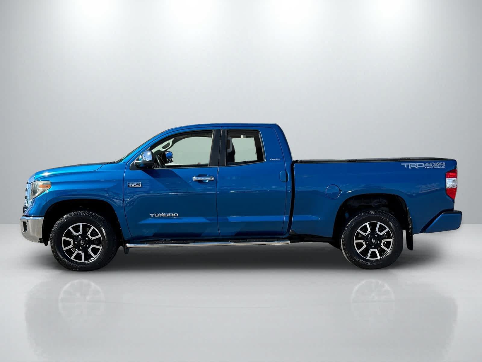 Used 2018 Toyota Tundra Limited w/ Limited Premium Package AWD/4WD image 2