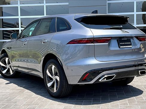 New 2026 Jaguar F-PACE R-Dynamic S image 3