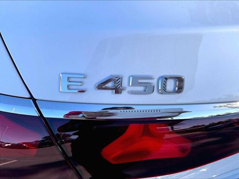Used 2024 Mercedes-Benz E 450 4MATIC Sedan image 11